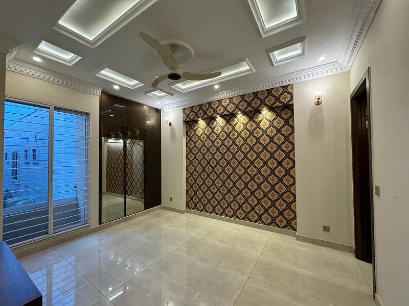 10 Marla brand New House for Rent in Bahria Town Sector C 6