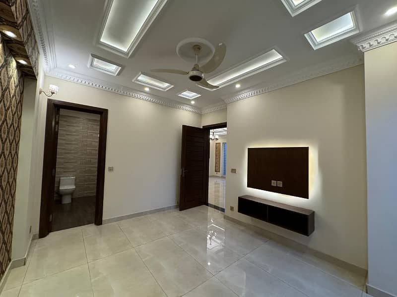 10 Marla brand New House for Rent in Bahria Town Sector C 9