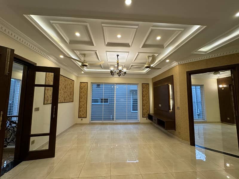 10 Marla brand New House for Rent in Bahria Town Sector C 30