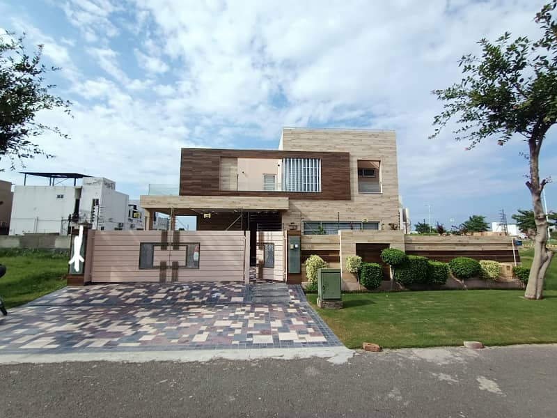 1 Kanal Most Beautiful Design Bungalow For Sale At Prime Location Of Dha DHA Phase 7 11