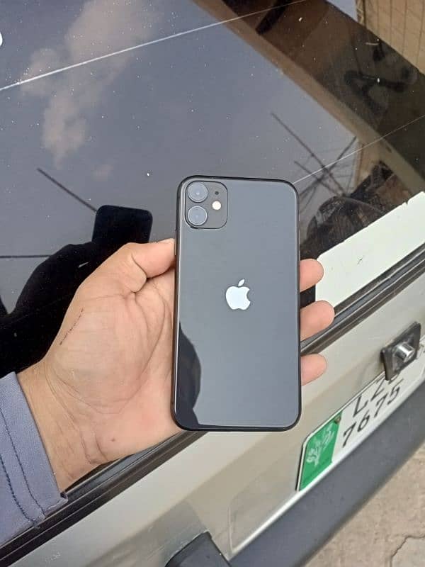 iPhone 11 sale 0