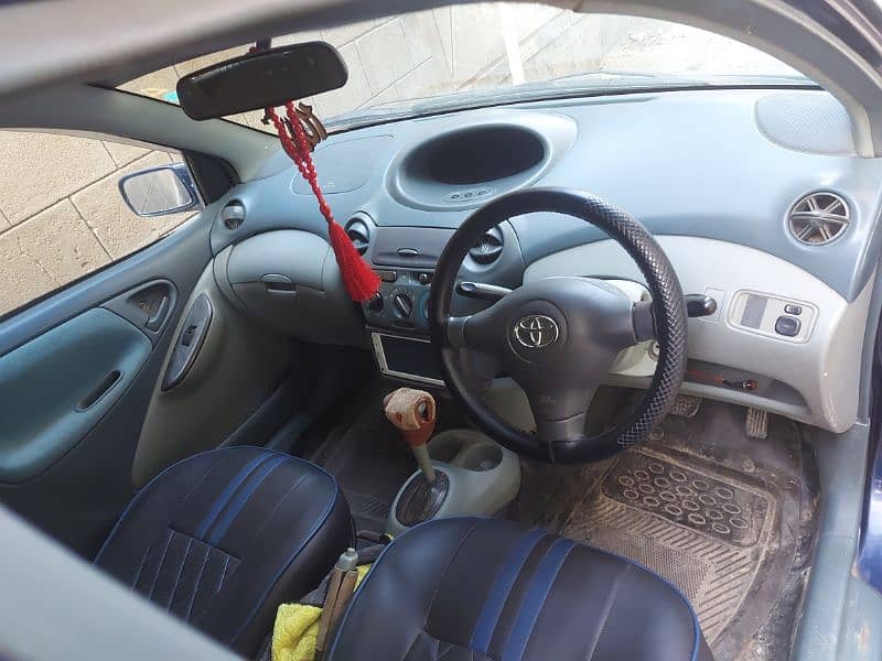 Toyota Vitz 1999 4