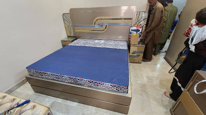 A1 Qaulity bed set 0