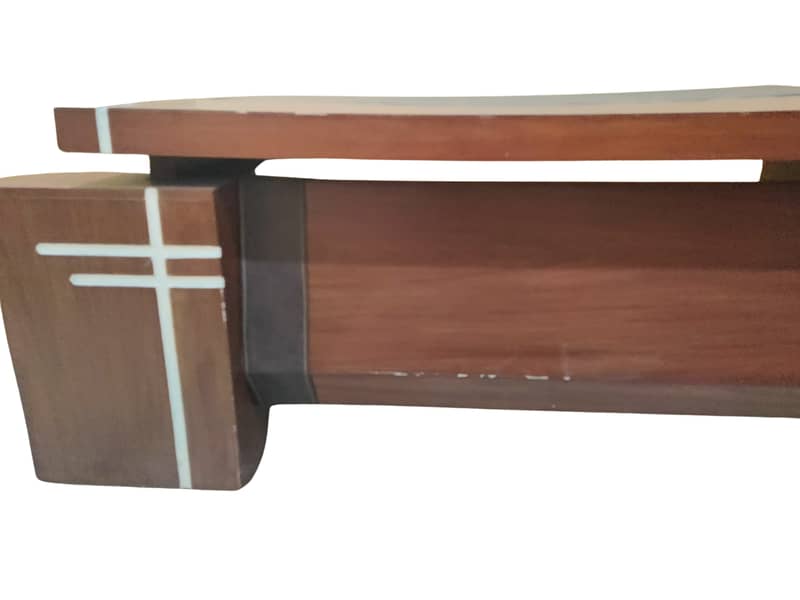 Elegant CEO Office Table with Side Drawer – Premium Quality 1