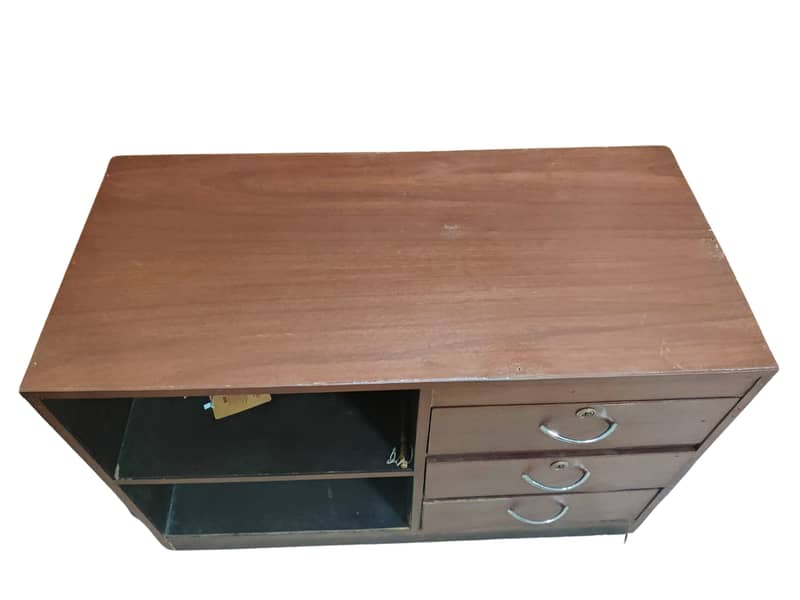 Elegant CEO Office Table with Side Drawer – Premium Quality 7