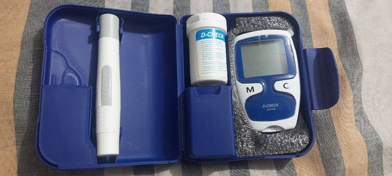 D-Check Glucose Meter Brand New 4