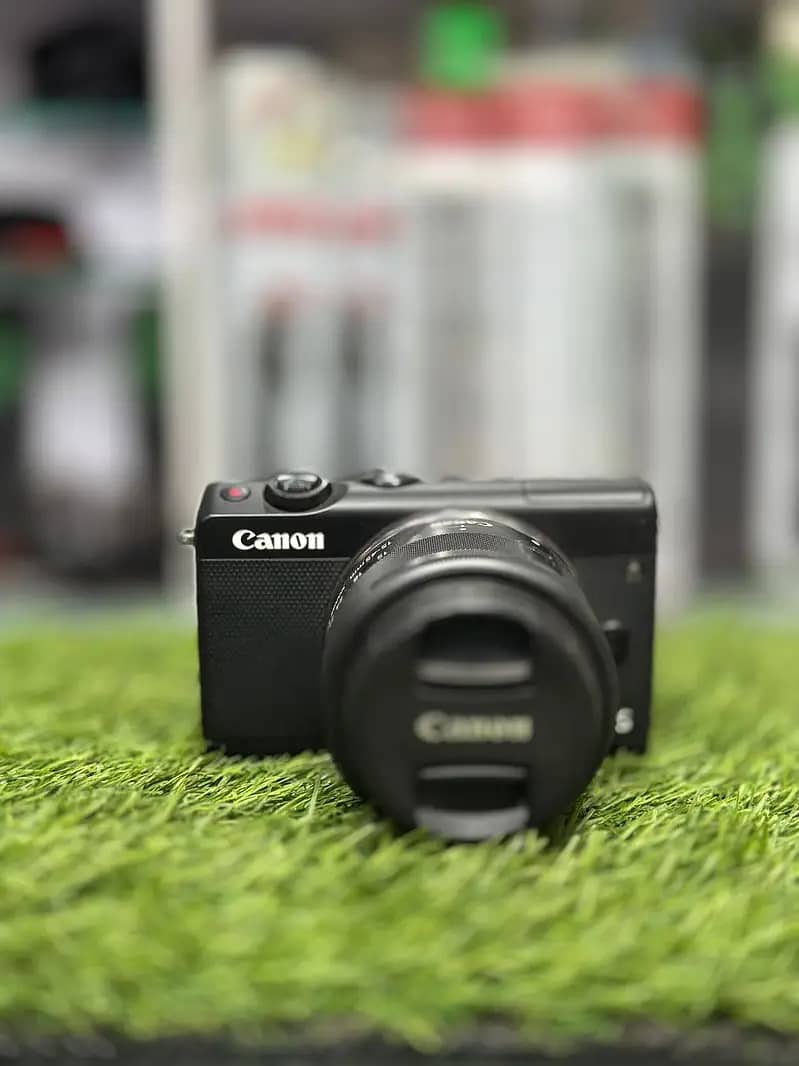 Canon M100 mirror less camera 1