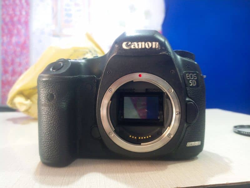 canon 5d mark iii condition 8-10 1