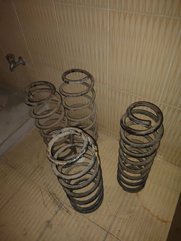 landcruser 80 series stock coil spring 0