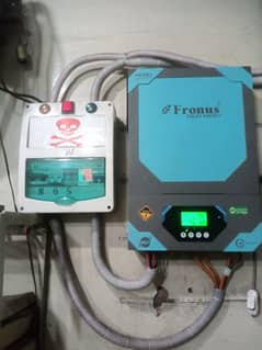 fronus solar inverter 3200 va 3kv