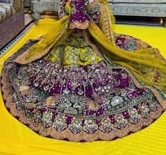 Mehndi Lehnga