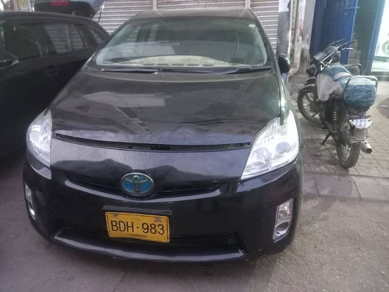 Toyota Prius 2011 4