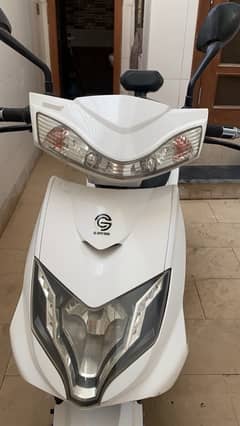 Imported scooty