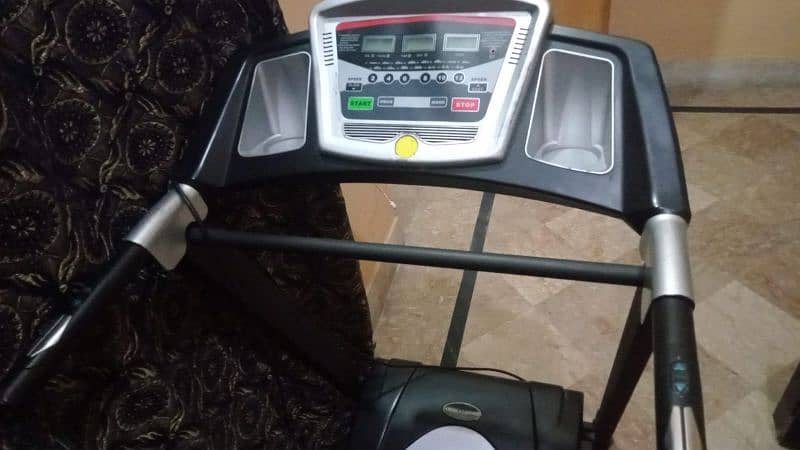 one hand used treadmill 4