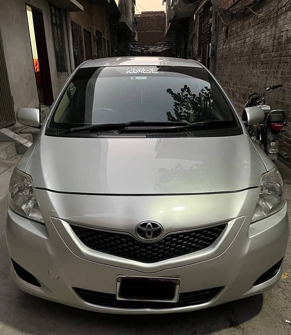 Toyota Belta 2013 3