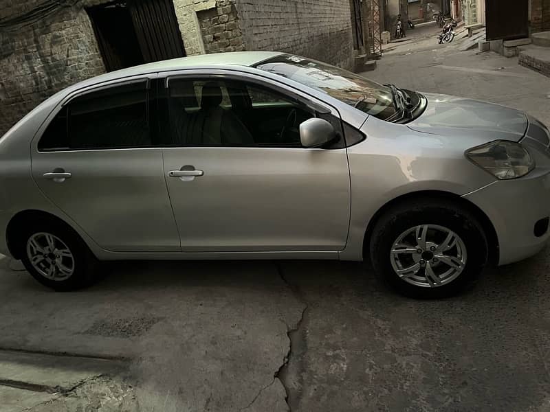 Toyota Belta 2013 8