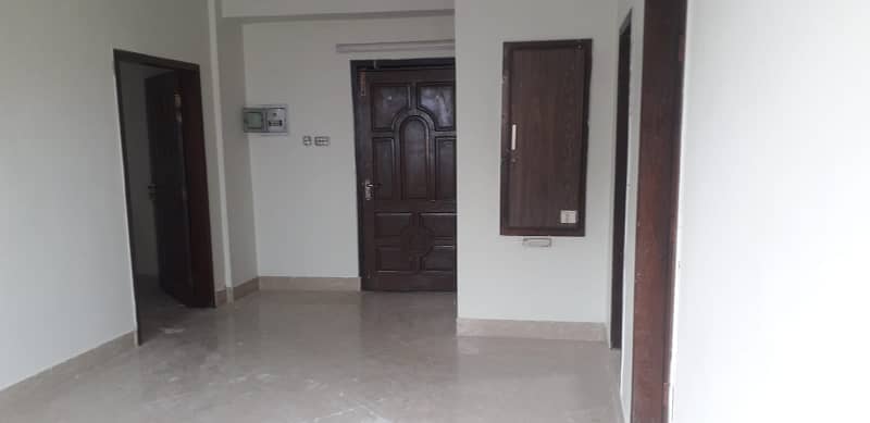 Office Available For Rent in Satellite town 2