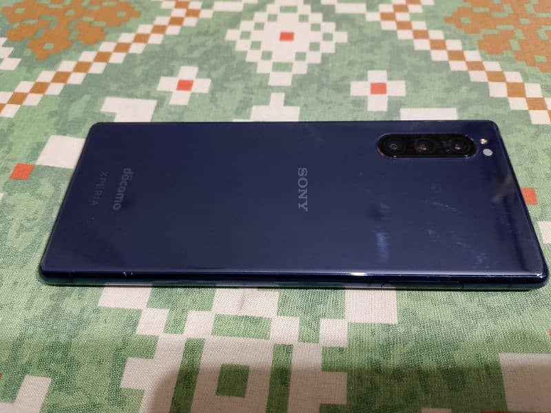 Sony Xperia 5, Mint Condition (Panel Issue) 0