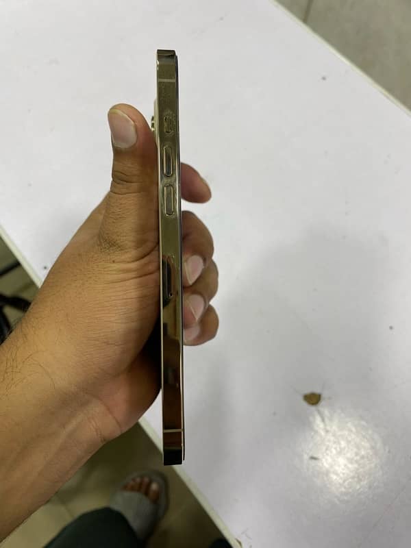 IPHONE 12 PRO MAX 256 PTA APROVED 3