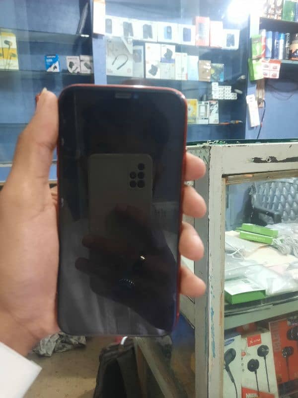 I phone xr 64gb 1