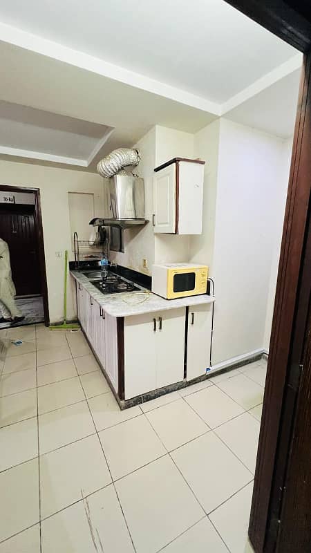 One bedroom fully furnished apartment for rent 7