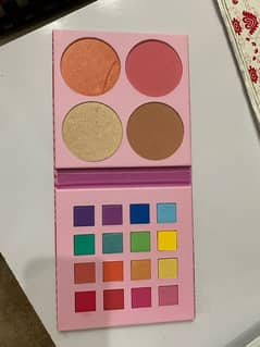 4 BYS ORIGINAL MAKEUP PALLETE FOR SALE