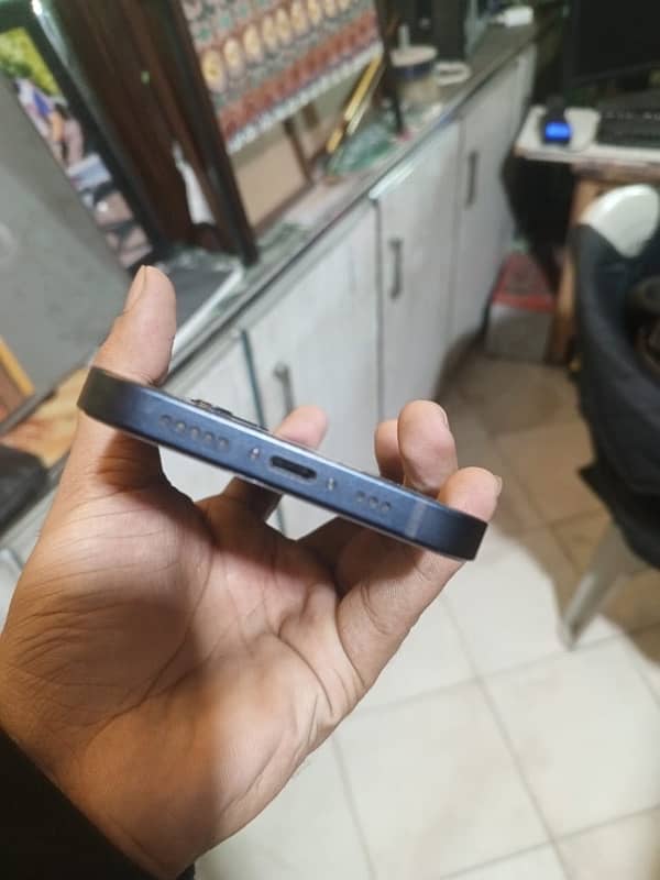 iphone 12  64gb 1