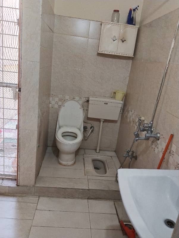 20 Marla Lower Portion Available For Rent In Township Lahore 13