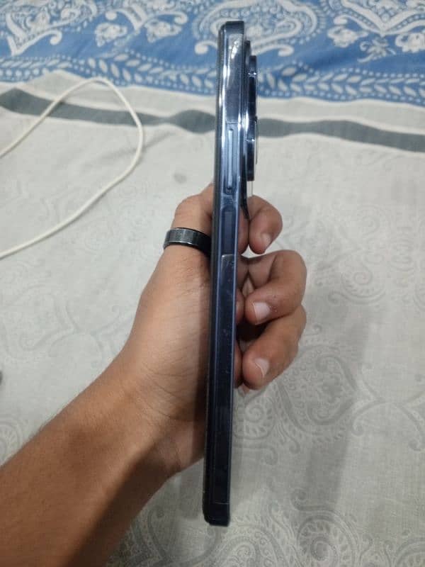 Infinix hot 40 pro 4