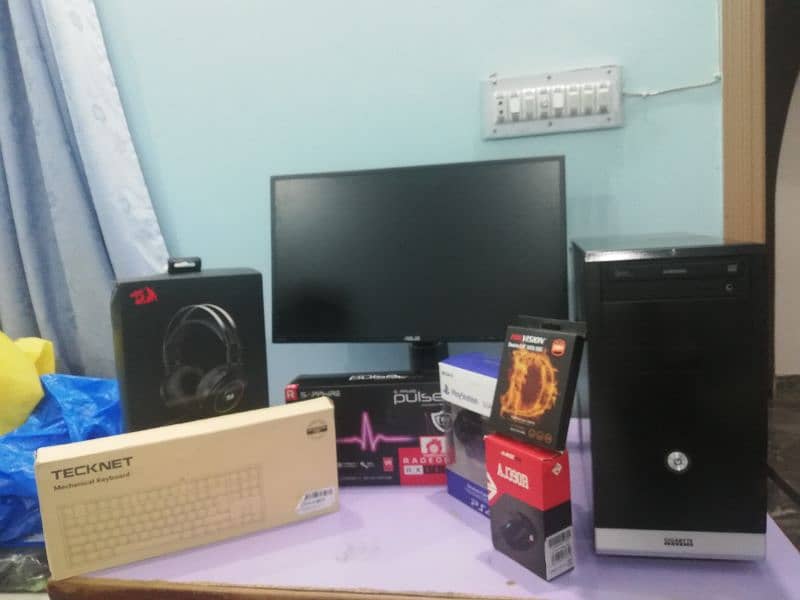 Pc , Monitor , Asseries 3