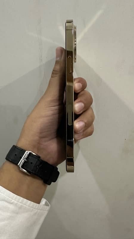 Iphone 12 pro max 128gb pta approved 2