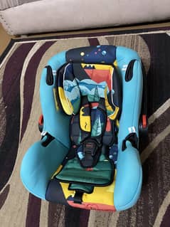 Baby carry cot/ car seat 0