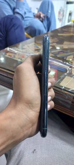 iPhone 11 Pro non pta factory unlock