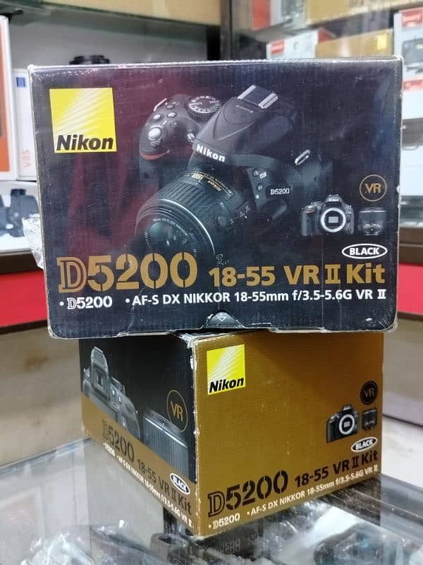 Nikon D5200 | 18-55mm VR Lens | Box Pack Stock 1