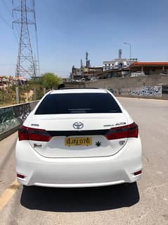 Toyota Altis Grande 2017 0