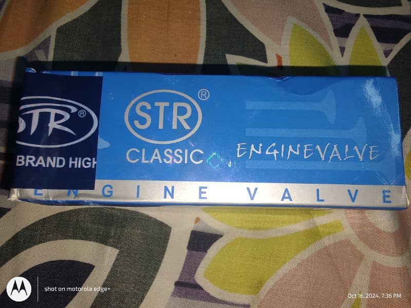 Suzuki GS150 engine valve+Timing chain guide 1