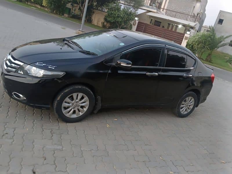 Honda City Aspire 2015 3