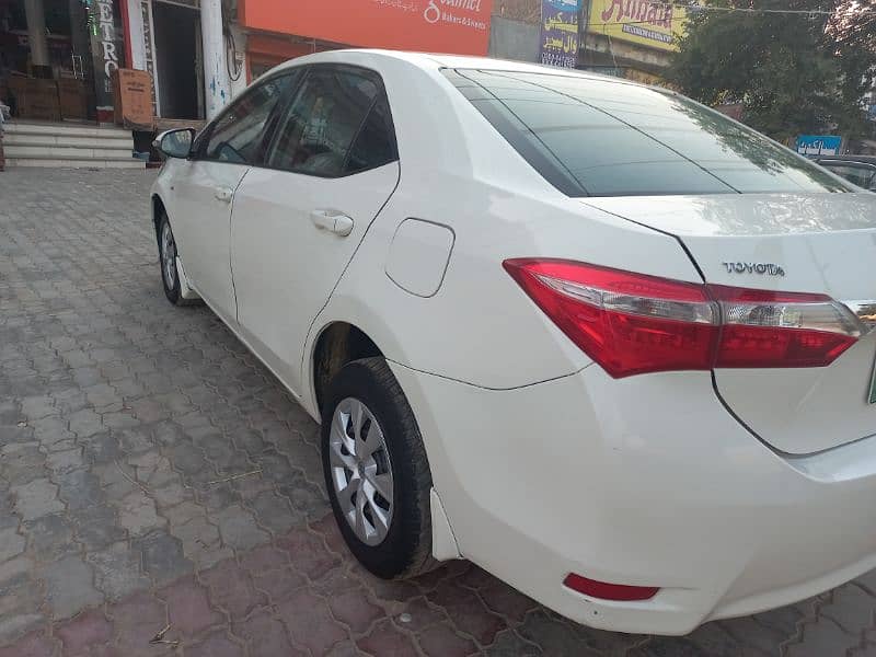 Toyota Corolla XLI 2016 11