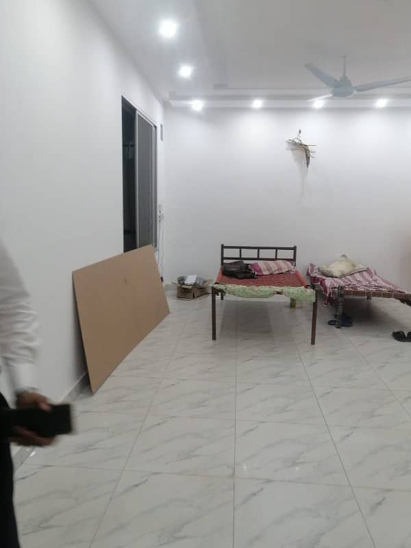 8 Marla 1st Floor Sharing Office For Rent In DHA Phase 1 Lahore 2