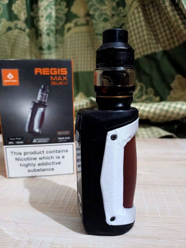 Geek Aegis Max 100W ( with Box ) 2