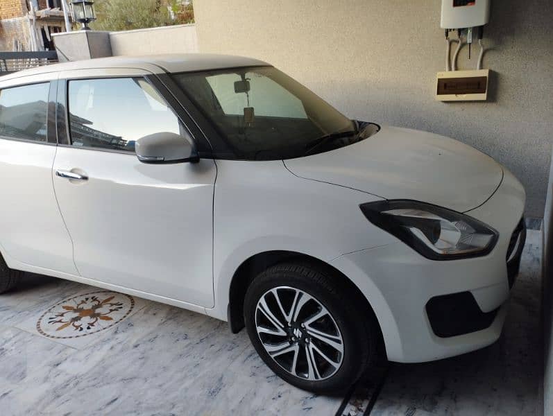 Suzuki Swift 2024 1