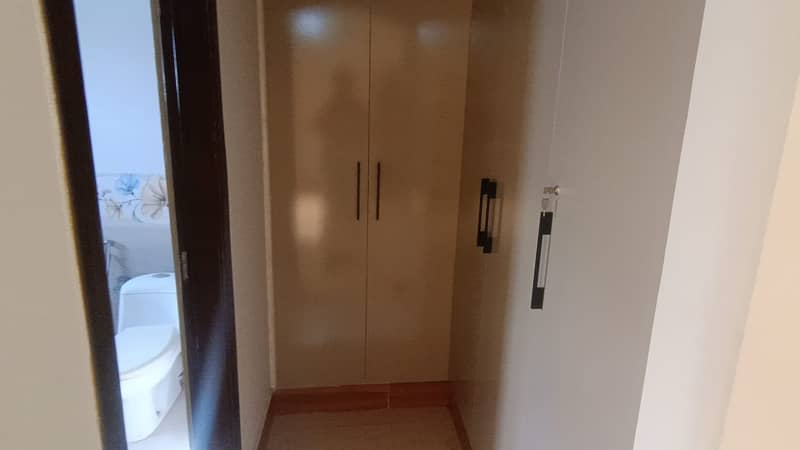 17 Marla House Proper Double Unit House For Rent 0