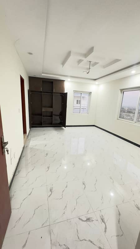 Brand New Penthouse For Sale In Capital Residencia E-11/4 Main Margalla Road Islamabad 5