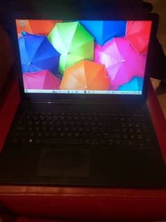 HP Laptop AMD A9 9425 Radeon R5