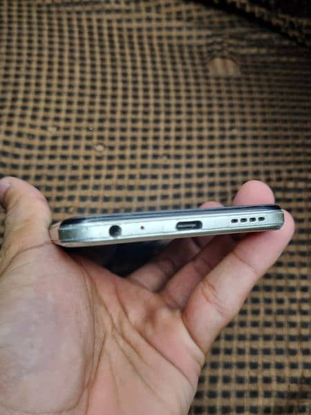 vivo y33t in goood condition 2