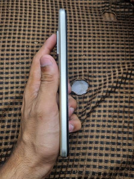 vivo y33t in goood condition 6