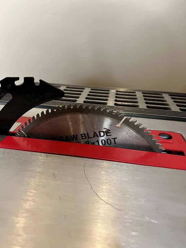 Table saw with blade 3