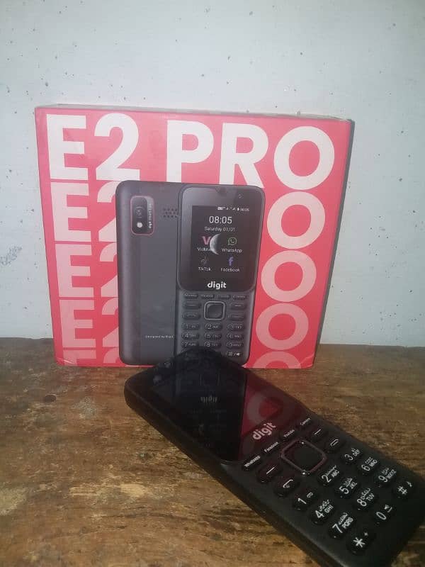 E2Pro Cell Phone 3