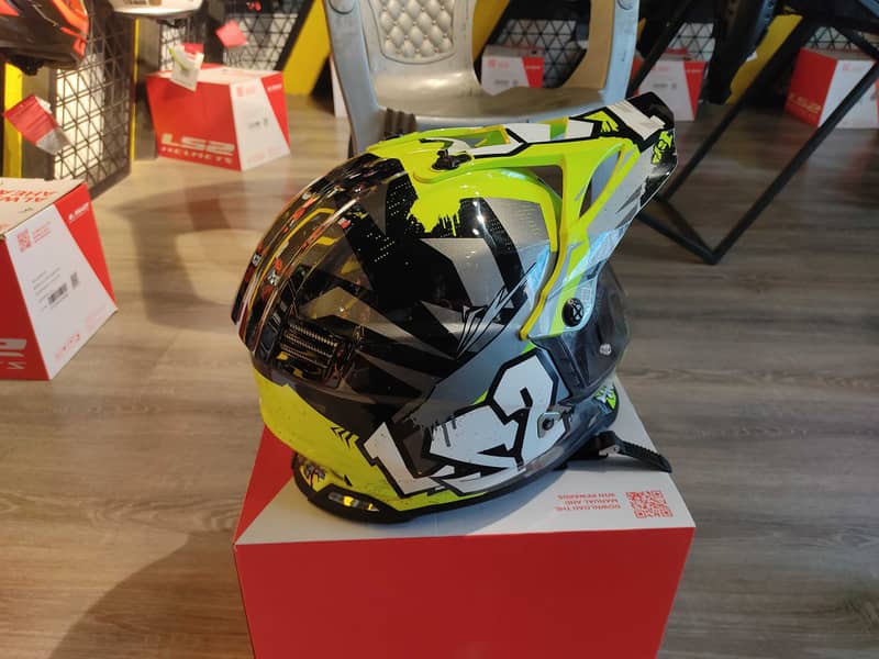 Helmet LS2 Pioneer Adventurer MX436 2