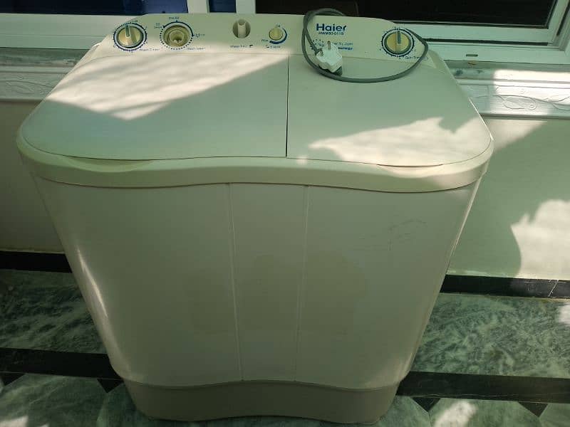 haier washing+Dryer machine Available for sale in Reasonable price. 1